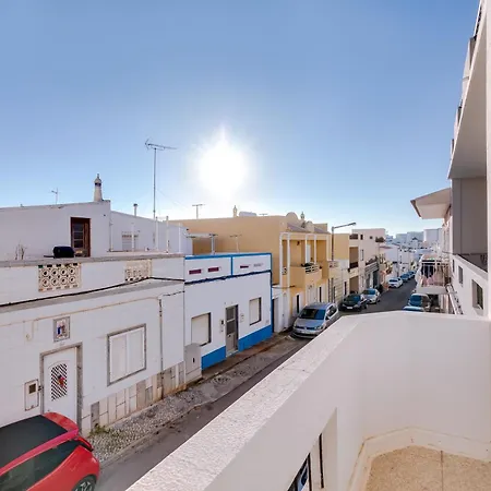 With Rooftop And Work Space In Apartment